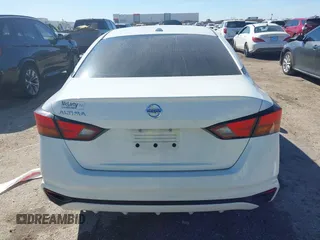 2020 Nissan Altima S with VIN 1N4BL4BV8LC131735, listed as a IAAI auction lot 41657382 with 121,267 mi miles and . Bid and sale history available at carsss.com. Image 16.