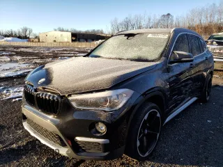 2016 BMW X1 xDrive28i with VIN WBXHT3Z3XG4A50020, listed as a Copart auction lot 70684172 with 95,577 mi miles. Bid and sale history available at carsss.com. Image 1.