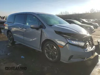 2024 Honda Odyssey Elite with VIN 5FNRL6H9XRB029489, listed as a Copart auction lot 44052575 with 4,761 mi miles and Salvage Title. Bid and sale history available at carsss.com. Image 4.