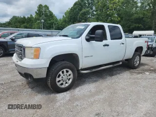 2014 GMC Sierra 2500HD SLE with VIN 1GT120CG3EF117230, listed as a Copart auction lot 65267975 with 380,711 mi miles and Clean title. Bid and sale history available at DreamBid. Image 1.