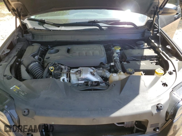 2019 Jeep Cherokee Latitude Plus z VIN 1C4PJLLN0KD151937, wystawiony jako Copart lot #53738255 z przebiegiem 63 450 mil mil oraz Szkoda całkowita • Salvage title. Historia ofert i sprzedaży dostępna na DreamBid. Obrazek 12.