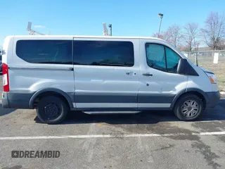2017 Ford Transit XL с VIN 1FMZK1YM8HKA97376, выставлен на аукционе IAAI как лот 41837186 с пробегом 279 003 миль миль и . История ставок и продаж доступна на DreamBid. Изображение 13.