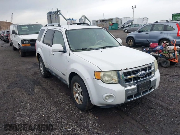2008 Ford Escape Limited with VIN 1FMCU94178KE46120, listed as a IAAI auction lot 42046936 with 173,658 mi miles. Bid and sale history available at carsss.com. Image 1.