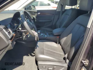 2019 Audi Q5 Premium with VIN WA1ANAFYXK2117563, listed as a Copart auction lot 61355445 with 49,209 mi miles and Salvage title. Bid and sale history available at DreamBid. Image 7.