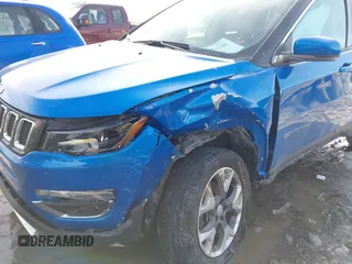 2020 Jeep Compass Limited with VIN 3C4NJDCB7LT147155, listed as a IAAI auction lot 41654100 with 66,205 mi miles. Bid and sale history available at carsss.com. Image 6.