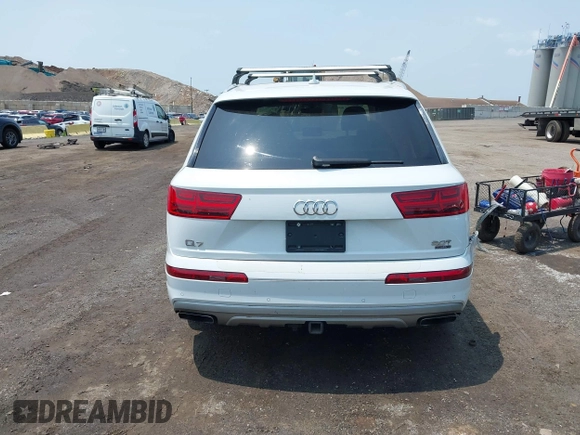 2017 Audi Q7 Prestige с VIN WA1VABF77HD030761, выставлен на аукционе IAAI как лот 42459623 с пробегом 87 068 миль миль и . История ставок и продаж доступна на DreamBid. Изображение 16.