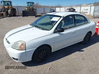 2003 Kia Rio with VIN KNADC125836211761, listed as a IAAI auction lot 41637622 with 117,010 mi miles. Bid and sale history available at carsss.com. Image 2.