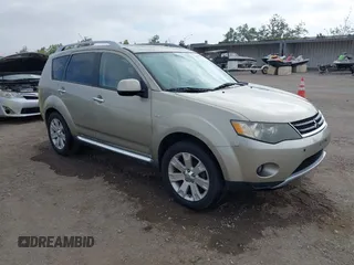 2009 Mitsubishi Outlander SE with VIN JA4LS31W79Z005873, listed as a IAAI auction lot 42658327 with 138,235 mi miles and . Bid and sale history available at DreamBid. Image 1.