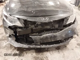2018 Kia Optima LX with VIN 5XXGT4L30JG241236, listed as a IAAI auction lot 41612332 with 73,494 mi miles. Bid and sale history available at carsss.com. Image 6.