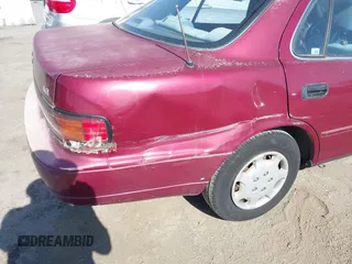 1992 Toyota Camry LE z VIN JT2SK12E5N0024814, wystawiony jako IAAI lot #42386859 z przebiegiem 235 476 mil mil oraz . Historia ofert i sprzedaży dostępna na DreamBid. Obrazek 6.