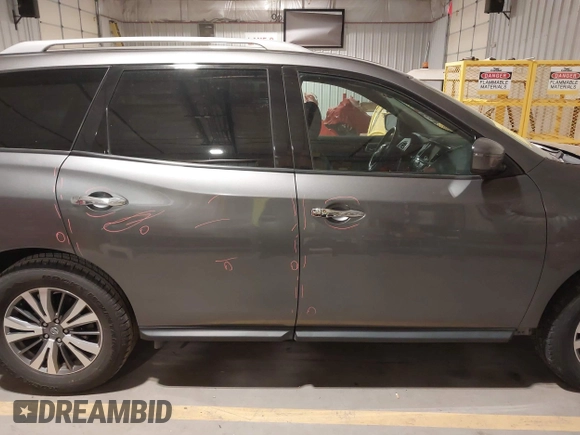 2019 Nissan Pathfinder SV с VIN 5N1DR2MM2KC625433, выставлен на аукционе IAAI как лот 41608795 с пробегом 65 651 миль миль и . История ставок и продаж доступна на DreamBid. Изображение 13.