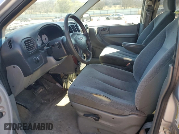 2005 Chrysler Town & Country with VIN 1C4GP45R15B331240, listed as a Copart auction lot 49814155 with 326,505 mi miles and Clean Title. Bid and sale history available at carsss.com. Image 7.