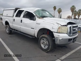 2005 Ford Super Duty F-250 XL with VIN 1FTSW21PX5EC72502, listed as a IAAI auction lot 40903138 with 1 mi miles. Bid and sale history available at carsss.com. Image 1.
