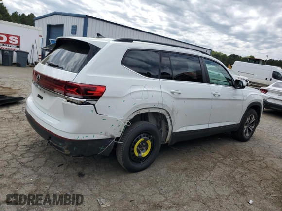 2024 Volkswagen Atlas SE with VIN 1V2DR2CA7RC579036, listed as a Copart auction lot 50594205 with 15,071 mi miles and Salvage title. Bid and sale history available at DreamBid. Image 3.