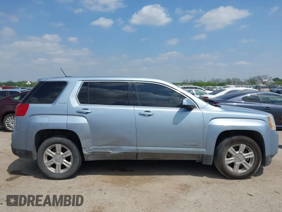 2015 GMC Terrain SLE z VIN 2GKALMEK6F6166427, wystawiony jako IAAI lot #42056662 z przebiegiem 100 957 mil mil oraz . Historia ofert i sprzedaży dostępna na DreamBid. Obrazek 13.