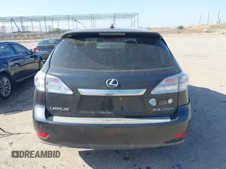 2010 Lexus RX 450h z VIN JTJZB1BA4A2003158, wystawiony jako IAAI lot #42334264 z przebiegiem 190 990 mil mil oraz . Historia ofert i sprzedaży dostępna na DreamBid. Obrazek 16.