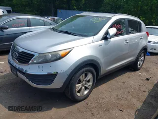 2011 Kia Sportage LX z VIN KNDPBCA20B7026845, wystawiony jako IAAI lot #42370233 z przebiegiem 181 329 mil mil oraz . Historia ofert i sprzedaży dostępna na DreamBid. Obrazek 2.