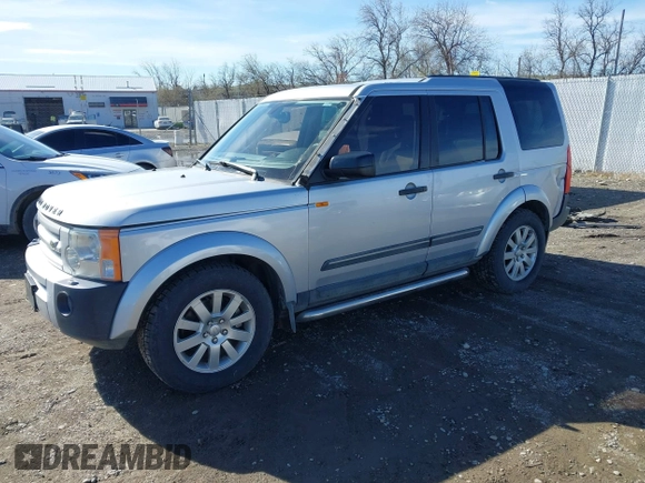 2006 Land Rover LR3 SE z VIN SALAE254X6A371644, wystawiony jako IAAI lot #42126034 z przebiegiem 229 295 mil mil oraz . Historia ofert i sprzedaży dostępna na DreamBid. Obrazek 2.