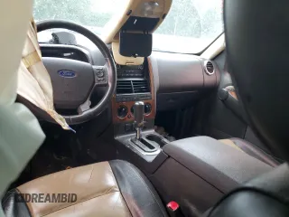 2010 Ford Explorer Eddie Bauer z VIN 1FMEU6EE7AUA94028, wystawiony jako Copart lot #53804195 z przebiegiem 117 171 mil mil oraz Szkody całkowita. Historia ofert i sprzedaży dostępna na DreamBid. Obrazek 7.