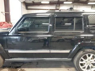 2007 Jeep Commander Limited with VIN 1J8HH58297C576900, listed as a IAAI auction lot 41915774 with 227,972 mi miles. Bid and sale history available at carsss.com. Image 15.
