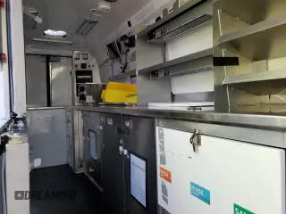 2021 Mercedes-Benz Sprinter with VIN W1W9ED3YXMT069207, listed as a Copart auction lot 53903884 with 17,612 mi miles and Clean Title. Bid and sale history available at DreamBid. Image 6.