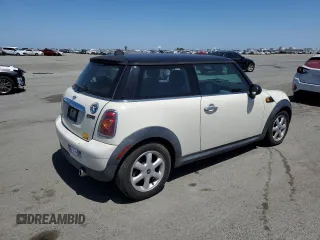 2010 MINI Hardtop with VIN WMWMF3C53ATU79777, listed as a Copart auction lot 55530175 with 177,225 mi miles and Clean title. Bid and sale history available at DreamBid. Image 3.