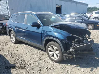 2018 Volkswagen Atlas SE with VIN 1V2KR2CA1JC505493, listed as a Copart auction lot 62057515 with 96,795 mi miles and Salvage title. Bid and sale history available at DreamBid. Image 4.
