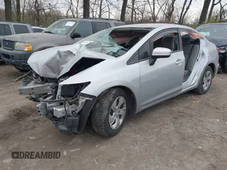 2014 Honda Civic LX z VIN 19XFB2F55EE210725, wystawiony jako IAAI lot #40973483 z przebiegiem 47 366 mil mil oraz . Historia ofert i sprzedaży dostępna na DreamBid. Obrazek 18.