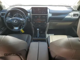 2023 Lexus GX 460 Luxury z VIN JTJGM7BX5P5346688, wystawiony jako Copart lot #56100525 z przebiegiem 35 104 mil mil oraz Szkoda całkowita • Salvage title. Historia ofert i sprzedaży dostępna na DreamBid. Obrazek 8.
