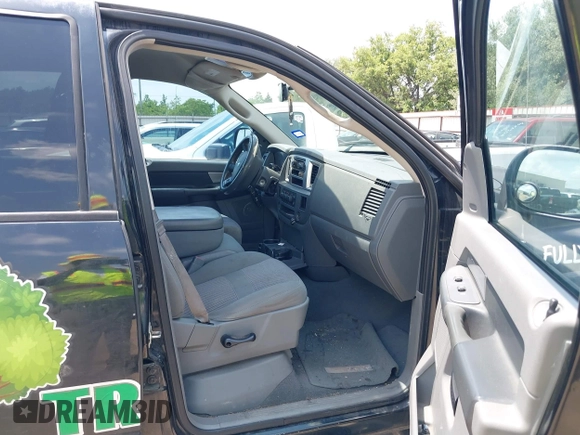2007 Dodge Ram 1500 SLT with VIN 1D7HA18207S237507, listed as a IAAI auction lot 42081699 with Not Provided miles. Bid and sale history available at carsss.com. Image 5.
