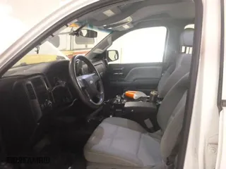 2018 Chevrolet Silverado 1500 Work Truck with VIN 1GCVKNEC6JZ300087, listed as a IAAI auction lot 41977422 with 90,465 mi miles. Bid and sale history available at carsss.com. Image 1.