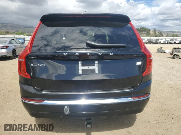 2023 Volvo XC90 Plus Bright Theme z VIN YV4H60CN0P1959375, wystawiony jako Copart lot #56911955 z przebiegiem 18 874 mil mil oraz Szkoda całkowita • Salvage title. Historia ofert i sprzedaży dostępna na DreamBid. Obrazek 6.