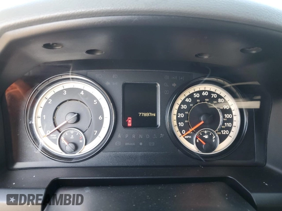 2018 Ram 1500 Express z VIN 3C6JR6AT0JG173365, wystawiony jako Copart lot #82869854 z przebiegiem 77 897 mil mil oraz Szkoda całkowita • Salvage title. Historia ofert i sprzedaży dostępna na DreamBid. Obrazek 9.