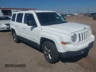 2016 Jeep Patriot Sport с VIN 1C4NJPBA1GD706527, выставлен на аукционе IAAI как лот 42381216 с пробегом 101 493 миль миль и . История ставок и продаж доступна на DreamBid. Изображение 1.