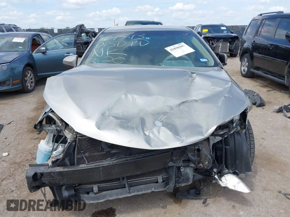2017 Toyota Camry XLE with VIN 4T1BF1FK0HU288396, listed as a IAAI auction lot 41898907 with 88,043 mi miles. Bid and sale history available at carsss.com. Image 12.