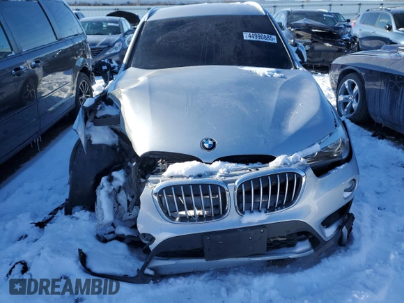 2016 BMW X1 xDrive28i z VIN WBXHT3C37G5F66869, wystawiony jako Copart lot #44990885 z przebiegiem Nie podano mil oraz Szkoda całkowita • Salvage title. Historia ofert i sprzedaży dostępna na DreamBid. Obrazek 5.