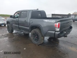 2021 Toyota Tacoma SR с VIN 3TMCZ5AN0MM403070, выставлен на аукционе IAAI как лот 41783196 с пробегом Не указан миль и . История ставок и продаж доступна на DreamBid. Изображение 3.