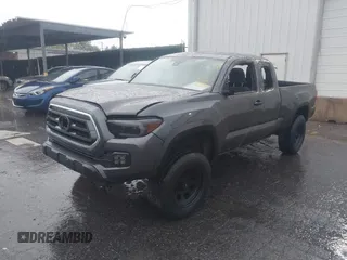 2021 Toyota Tacoma SR с VIN 3TYRX5GN8MT011370, выставлен на аукционе IAAI как лот 42235379 с пробегом 73 448 миль миль и . История ставок и продаж доступна на DreamBid. Изображение 17.
