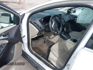 2013 Ford Focus Electric with VIN 1FADP3R49DL273355, listed as a IAAI auction lot 41931111 with 17,078 mi miles and . Bid and sale history available at DreamBid. Image 5.