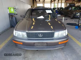 1992 Lexus LS z VIN JT8UF11E6N0113182, wystawiony jako IAAI lot #42151523 z przebiegiem 231 210 mil mil oraz . Historia ofert i sprzedaży dostępna na DreamBid. Obrazek 12.