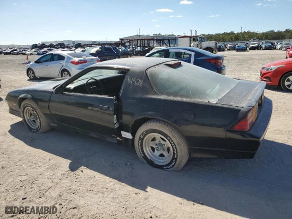 1986 Chevrolet Camaro Z28 Sport with VIN 1G1FP87H9GL103645, listed as a Copart auction lot 76118244 with 101,528 mi miles and Non Repairable. Bid and sale history available at carsss.com. Image 2.