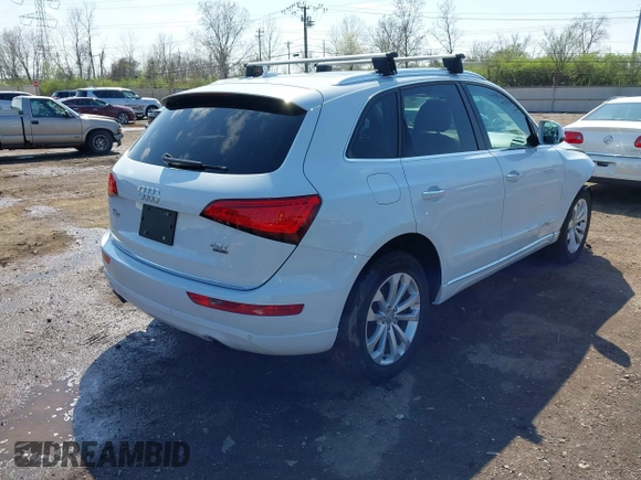 2016 Audi Q5 Premium Plus with VIN WA1L2AFPXGA096395, listed as a IAAI auction lot 41931371 with 98,429 mi miles. Bid and sale history available at carsss.com. Image 4.