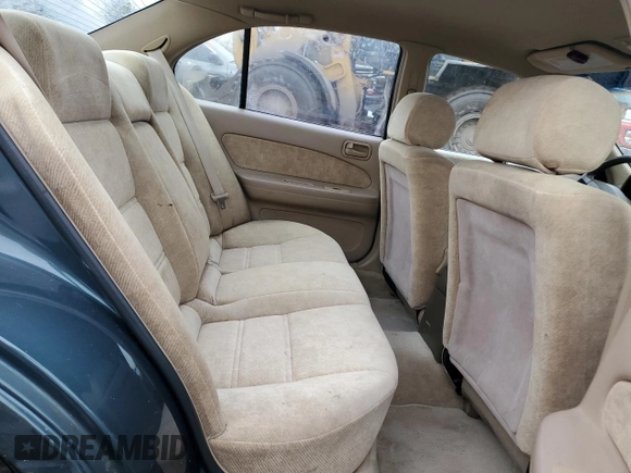 1998 Nissan Maxima GXE with VIN JN1CA21D1WT607137, listed as a Copart auction lot 43629285 with 159,196 mi miles and Salvage title. Bid and sale history available at DreamBid. Image 10.