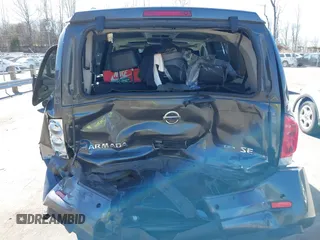 2009 Nissan Armada SE z VIN 5N1BA08D89N601178, wystawiony jako IAAI lot #41854346 z przebiegiem 228 637 mil mil oraz . Historia ofert i sprzedaży dostępna na DreamBid. Obrazek 6.