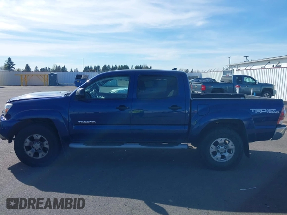 2015 Toyota Tacoma with VIN 3TMLU4ENXFM177755, listed as a IAAI auction lot 41867145 with 123,551 mi miles and . Bid and sale history available at DreamBid. Image 14.