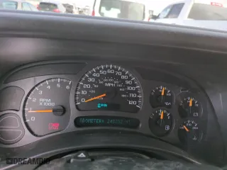 2004 Chevrolet Tahoe Z71 with VIN 1GNEK13Z04R180380, listed as a Copart auction lot 48756115 with 248,332 mi miles and Salvage Title. Bid and sale history available at carsss.com. Image 9.