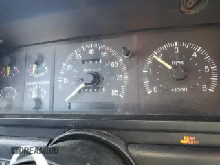 1988 Ford F-150 Special with VIN 1FTEF15YXJLA83011, listed as a Copart auction lot 45095775 with 94,648 mi miles and Salvage Title. Bid and sale history available at carsss.com. Image 9.