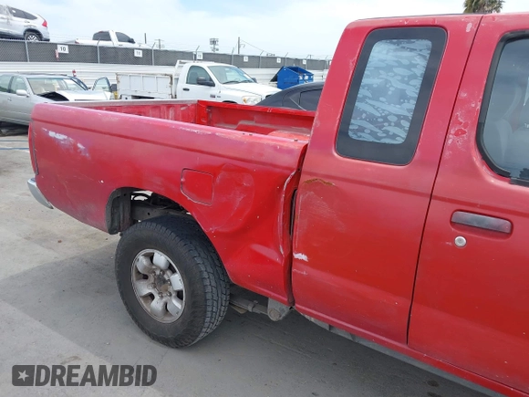1998 Nissan Frontier XE z VIN 1N6DD26S9WC313482, wystawiony jako IAAI lot #42248356 z przebiegiem 285 719 mil mil oraz . Historia ofert i sprzedaży dostępna na DreamBid. Obrazek 6.