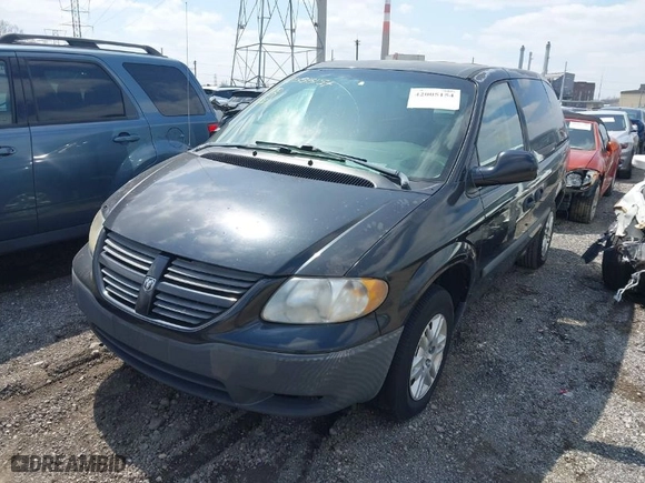 2005 Dodge Caravan SE with VIN 1D4GP25BX5B319579, listed as a IAAI auction lot 42005154 with 191,967 mi miles. Bid and sale history available at carsss.com. Image 2.