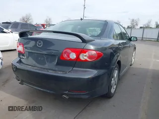 2004 Mazda Mazda6 s with VIN 1YVFP80D345N47144, listed as a IAAI auction lot 41675948 with 190,571 mi miles. Bid and sale history available at carsss.com. Image 4.